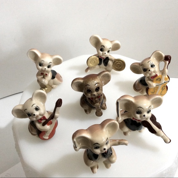🩷🐭 Vintage set of seven band of musical mice figures - Picture 3 of 15